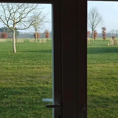 Pod 3 Persoons Lindershoeve Кемпинг *