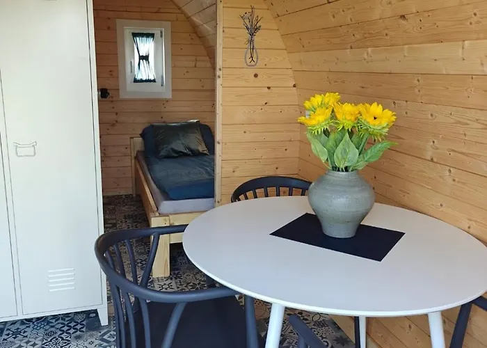 Campingplatz Pod 3 Persoons Lindershoeve